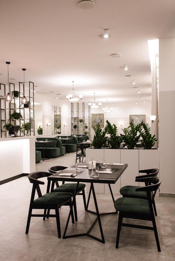 Hotel Saulys à Šiauliai Extérieur photo